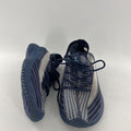 10 knit lace-up sneaker