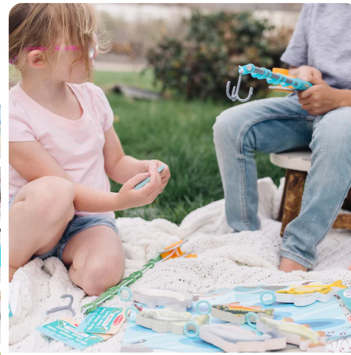 Let’s Explore FISHING Play Set by Melissa and Doug