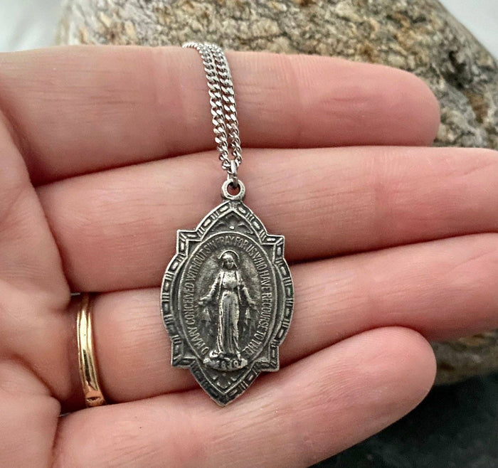 Miraculous Medal Blessed Mother men's Necklace: 20"