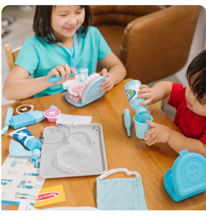 Super Smile Dentist Play Set by Melissa and Doug